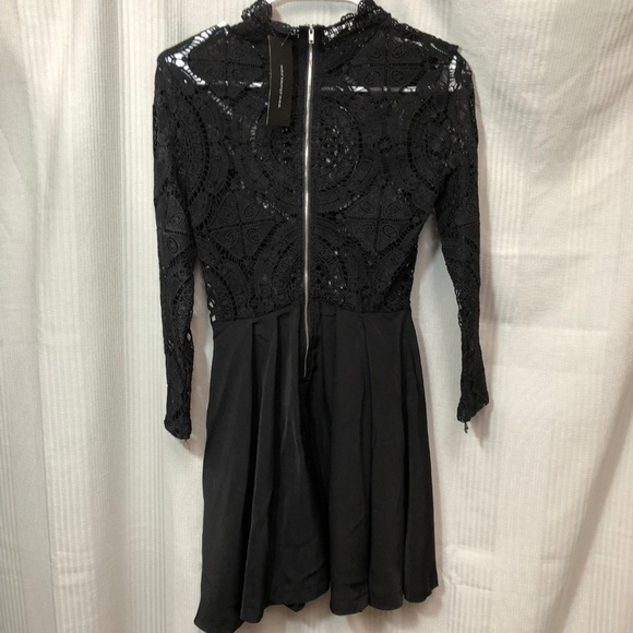 Choies High Collared Lace Bodice Mini Dress 6 - Picture 3 of 4